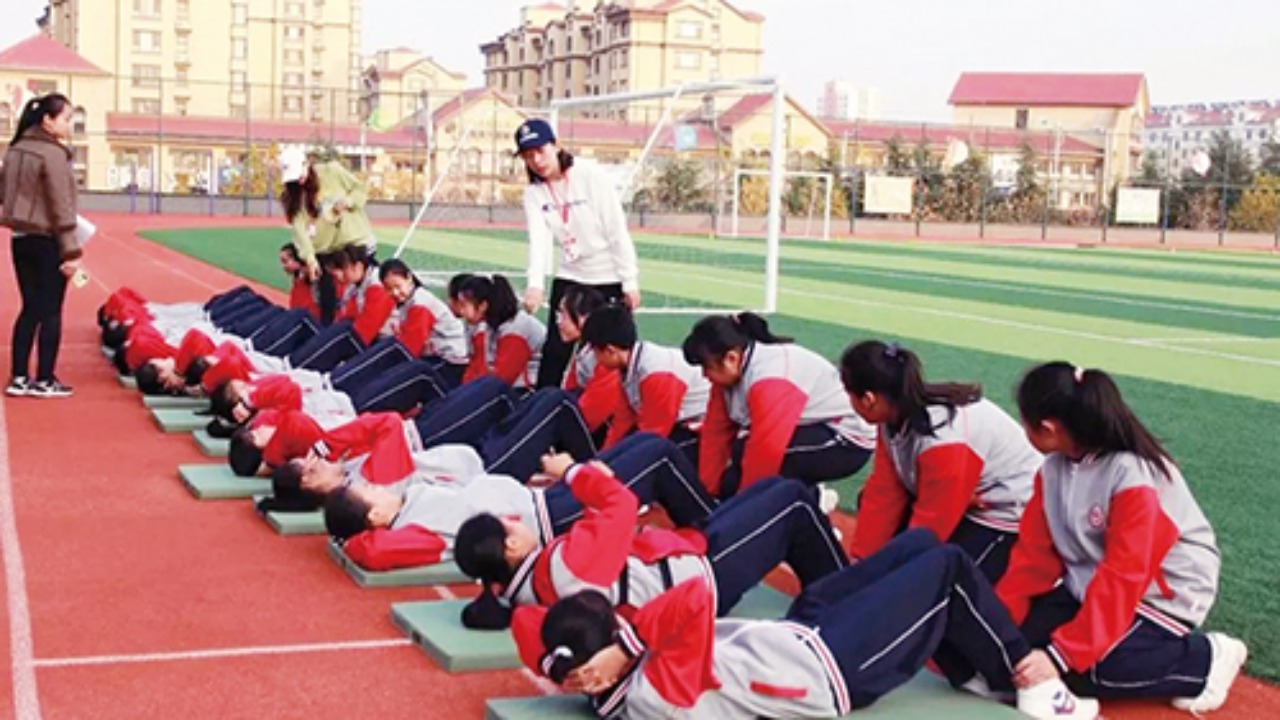 Tidak Lulus Tes Lari? Bisa Tidak Lulus Kuliah: Realita Mahasiswa di China