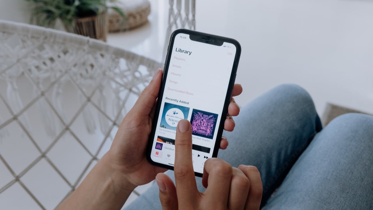 Pentingnya Tokoh Publik Belajar Ilmu Komunikasi